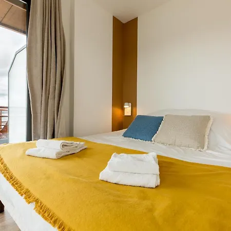 Les Lofts Du Grand De Lozere Aparthotel *
